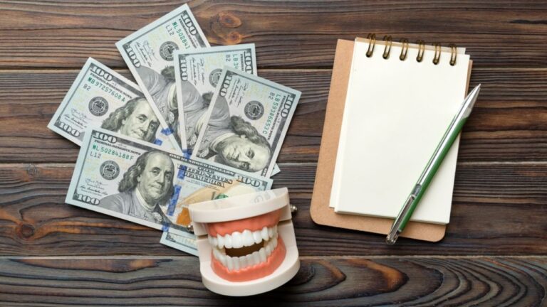 Saiba quanto custa uma prótese dentária aqui!