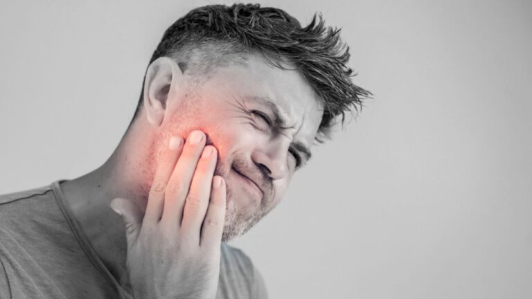 É normal sentir muita dor de dente após canal? Confira!
