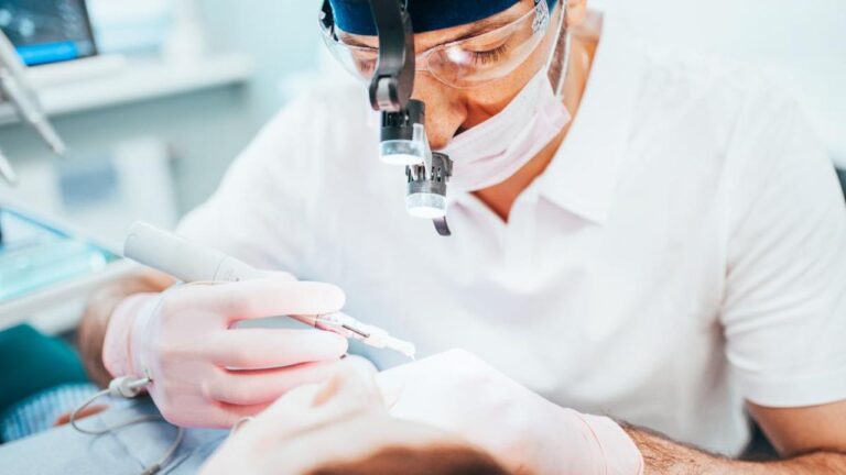 Canal dentário: veja o que é, como é feito e cuidados!